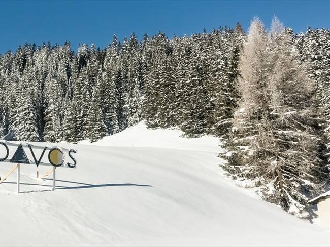 Estamos haciendo una campaña para explicar lo que está pasando en Chile: Lucas Palacios
