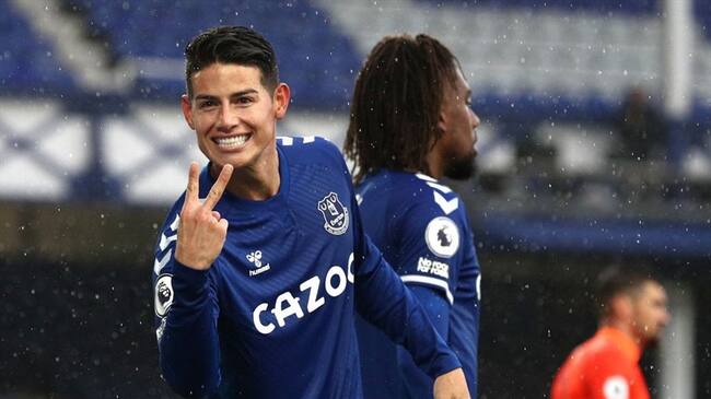 James Rodríguez es aplaudido por noble gesto que tuvo con un pequeño fanático. Foto: Getty Images/ Jan Kruger