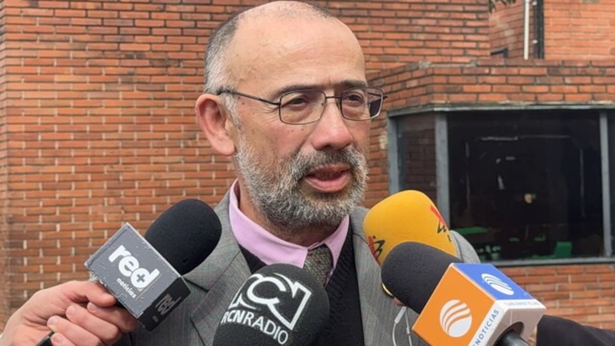 “Petro puso en alto riesgo a los magistrados que absolvieron a Uribe”: Corjusticia