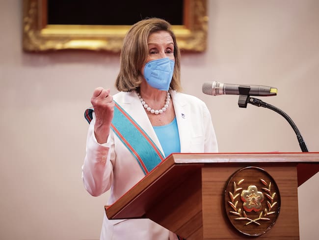 China suspende varias cooperaciones con EE.UU. y sanciona a Pelosi por su viaje