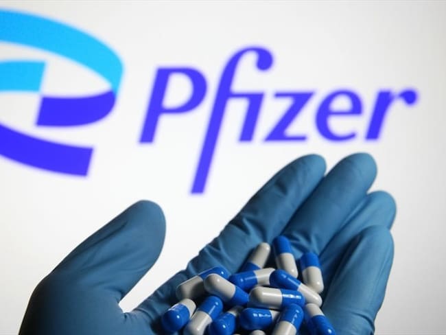 Rafael Ricardo Vázquez, líder de Asuntos Médicos de Pfizer, habla en La W sobre la píldora y sus efectos.. Foto: Getty Images