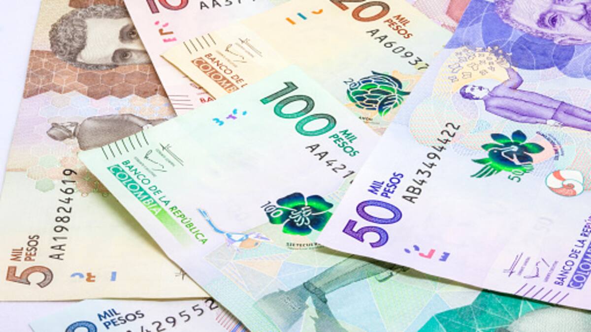 Multan a exgerente de comisionista Global Securities por ejercer funciones sin estar certificado