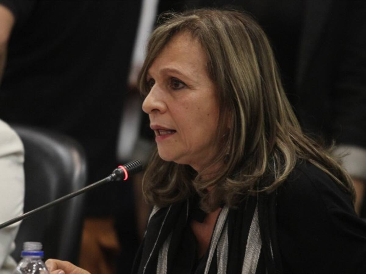 Estoy de vuelta fortalecida: Ángela María Robledo