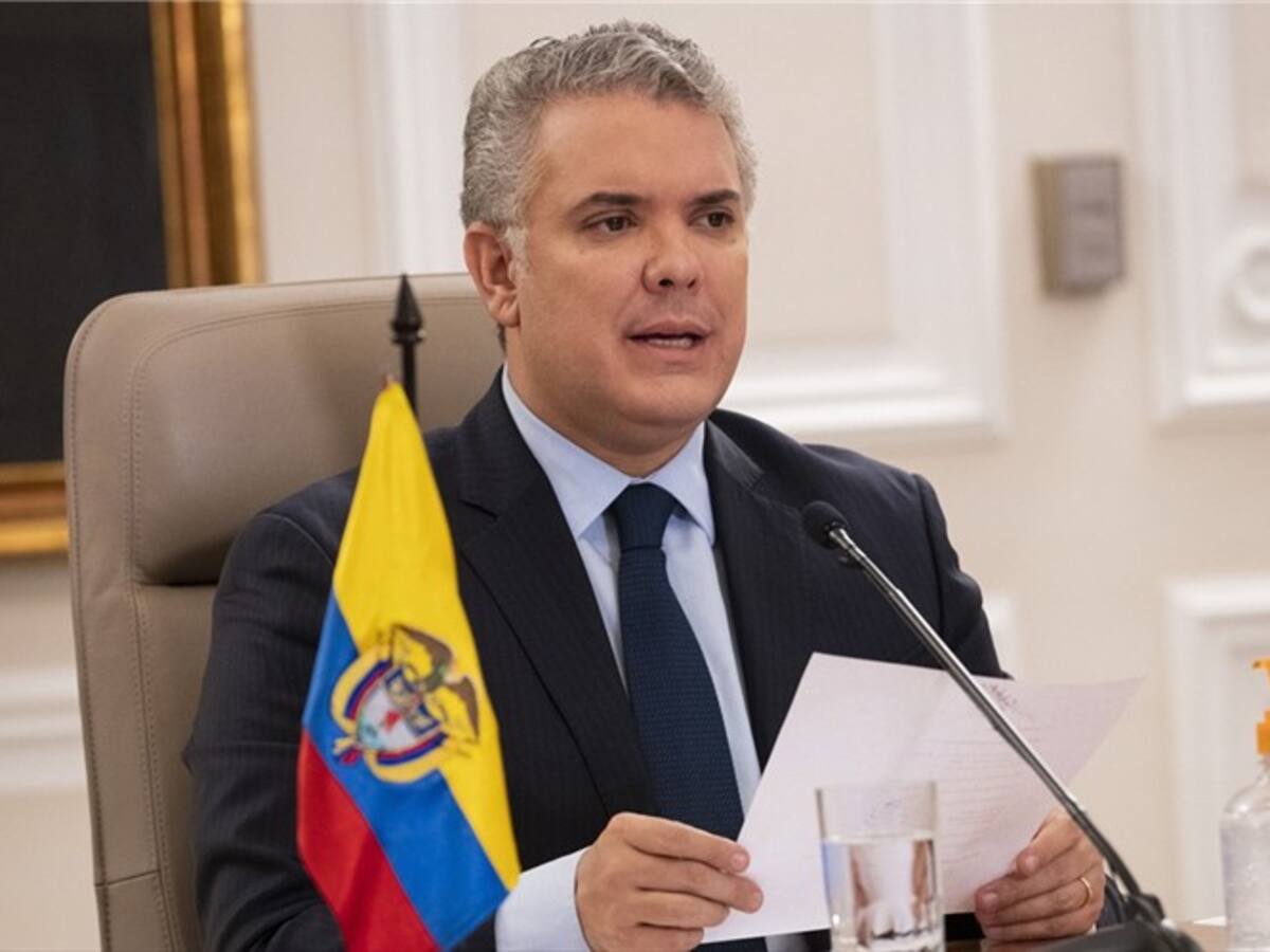 Desde el 1 de junio, todas las personas que puedan hacer teletrabajo deben hacerlo: Duque