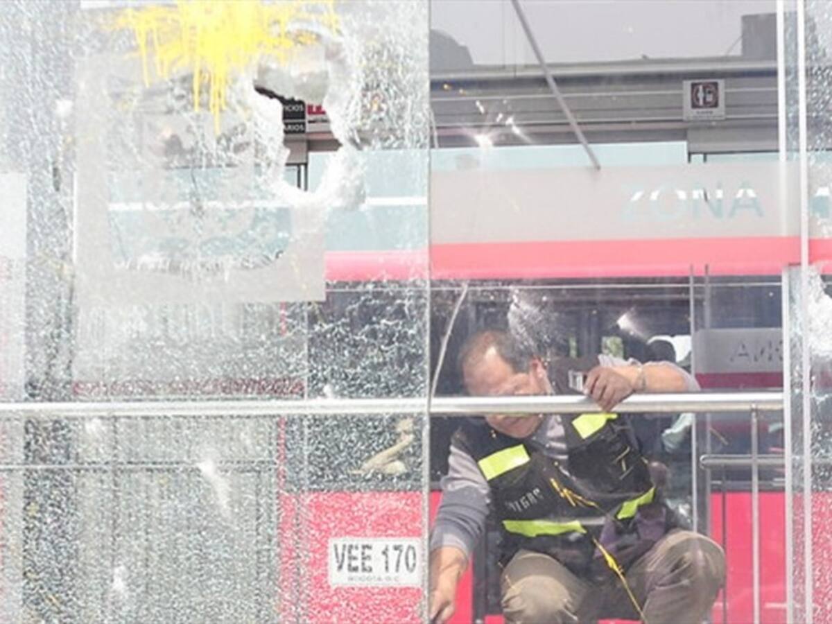 Presentan proyecto para castigar vandalismo en las protestas