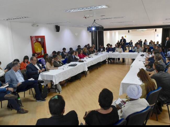 Con varias mesas de trabajo el Gobierno busca soluciones para la situación en el Bajo Cauca Antioqueño. Foto: MinInterior