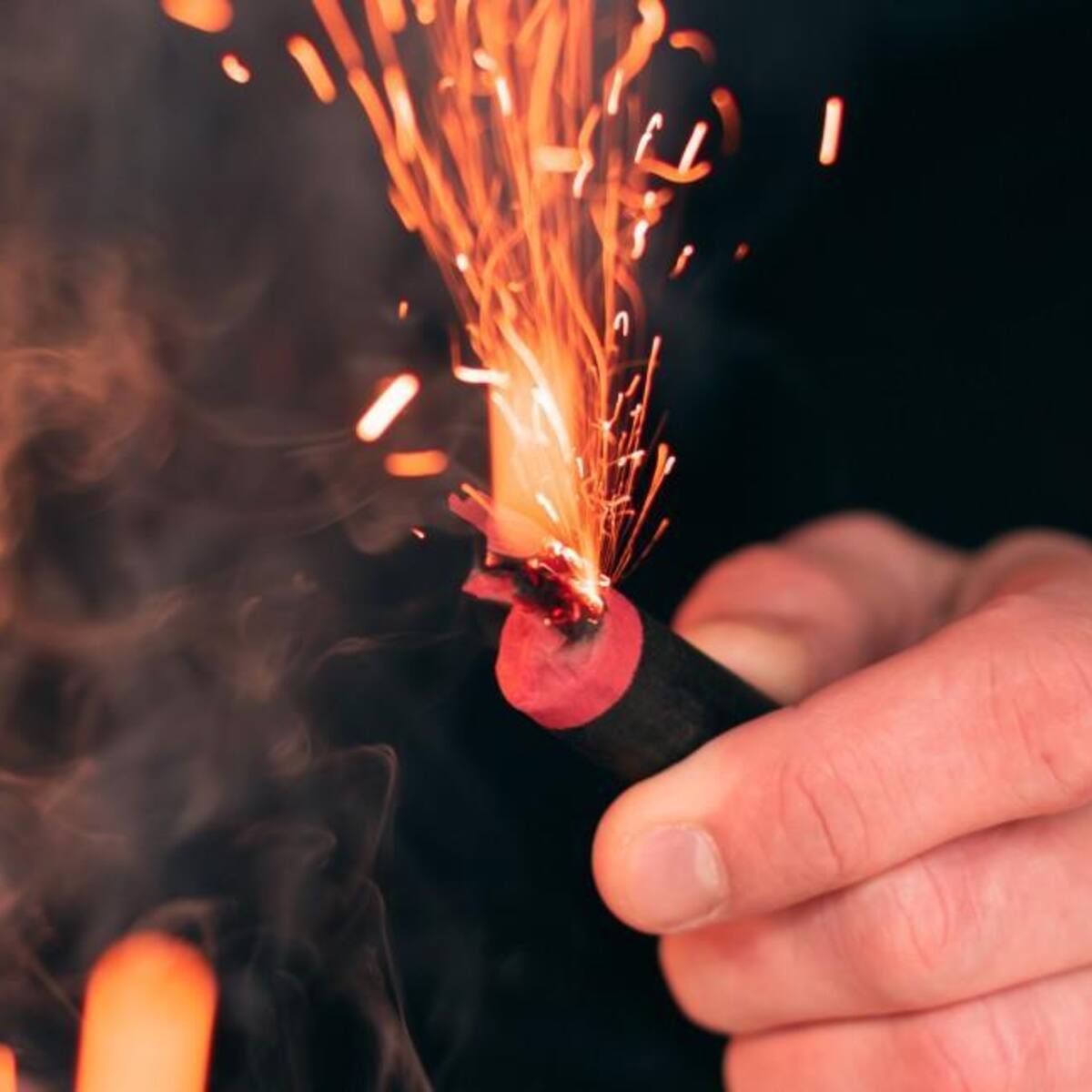 32 personas quemadas en Bogotá por manipulación de pólvora