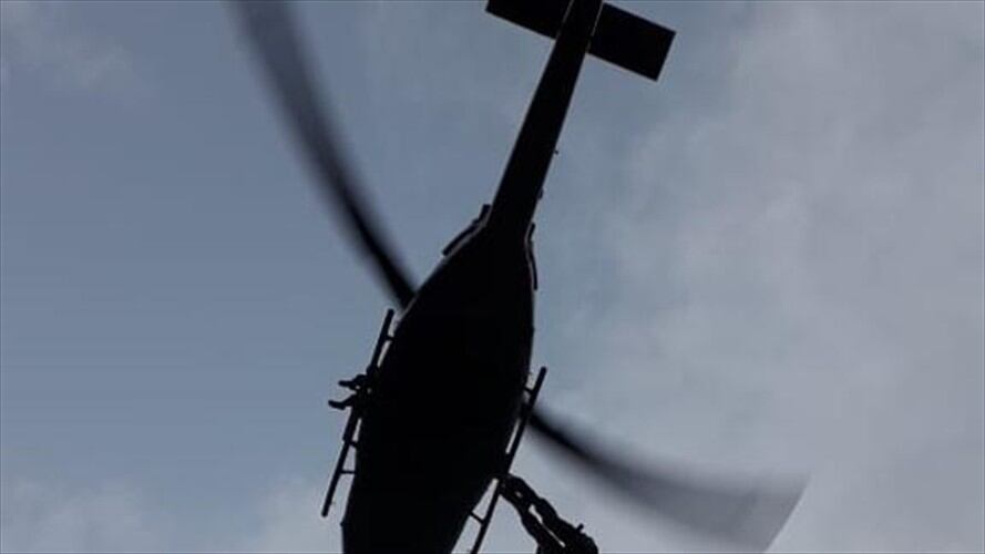 Los militares efectuaban labores de abastecimiento de personal en la zona, cuando la aeronave se fue a tierra cerca de las 8 de la noche. Foto: Colprensa