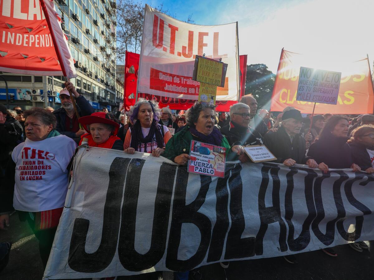 La oposición acusó de “crueldad” al gobierno de Milei por veto al aumento de las pensiones
