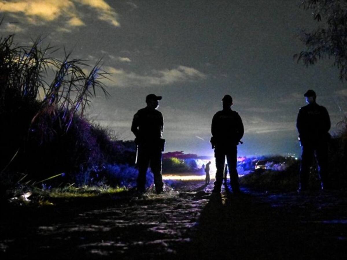Denuncian que hombre habría muerto tras recibir disparos de agentes de la Policía