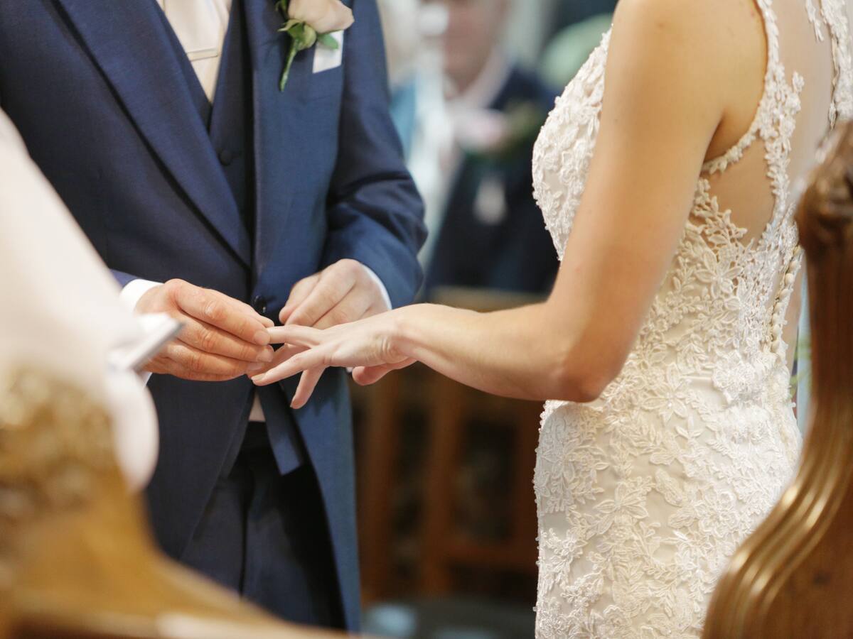 Corte Constitucional declara que 18 años será la edad mínima para casarse en Colombia