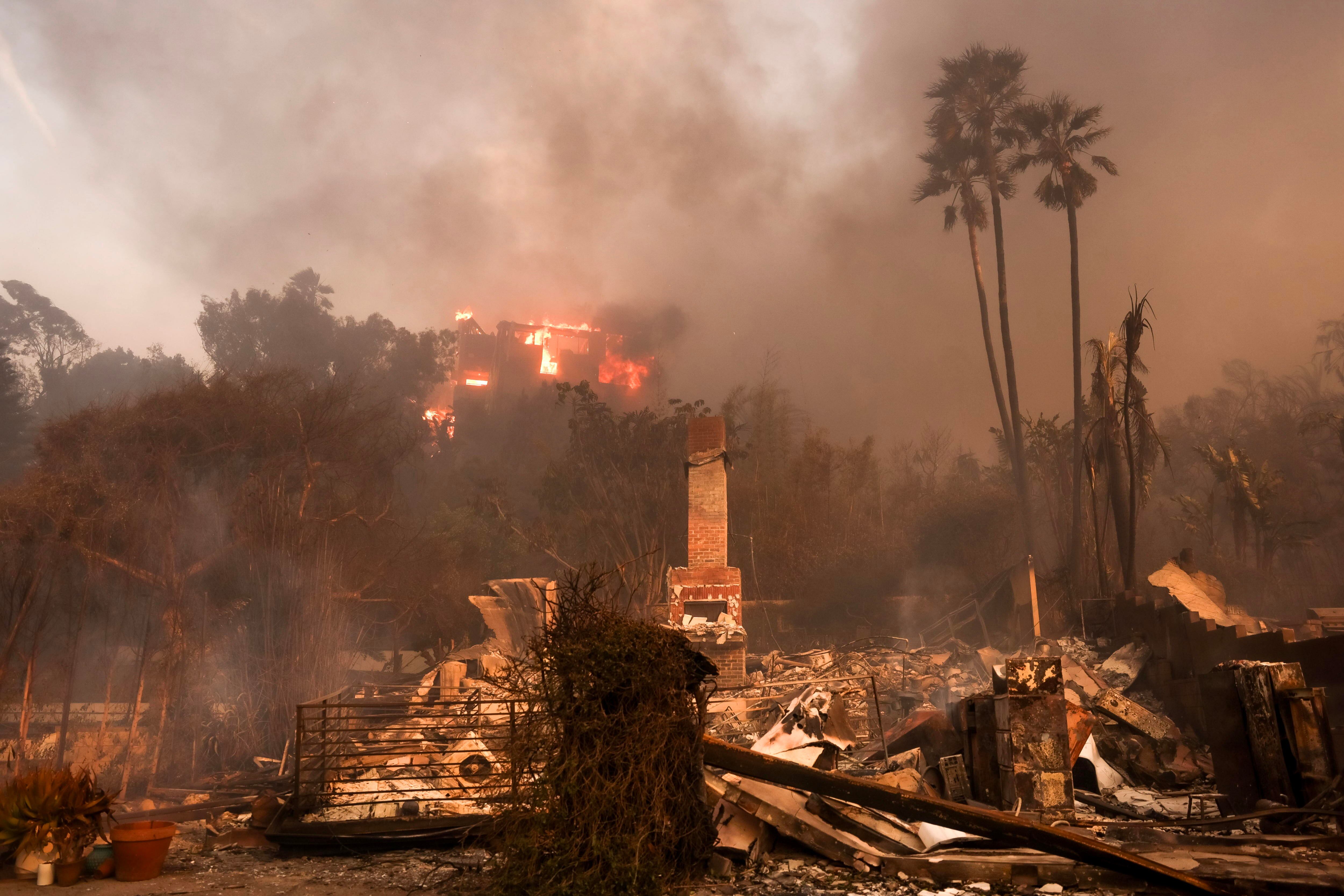 “Hubo información confusa al principio”: Patricia Cosentino sobre incendios en California
