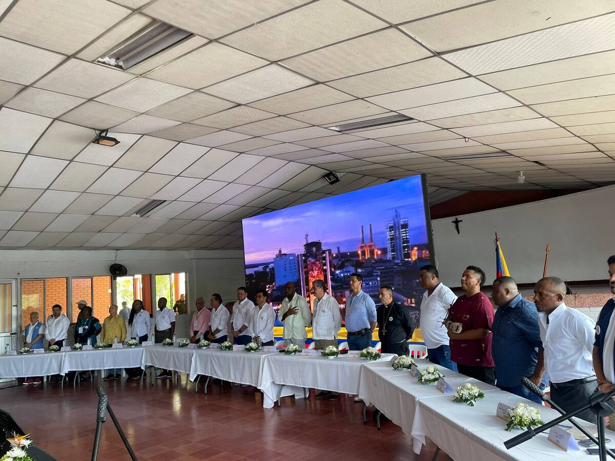 Gobierno Nacional reanuda diálogos con bandas criminales de Buenaventura