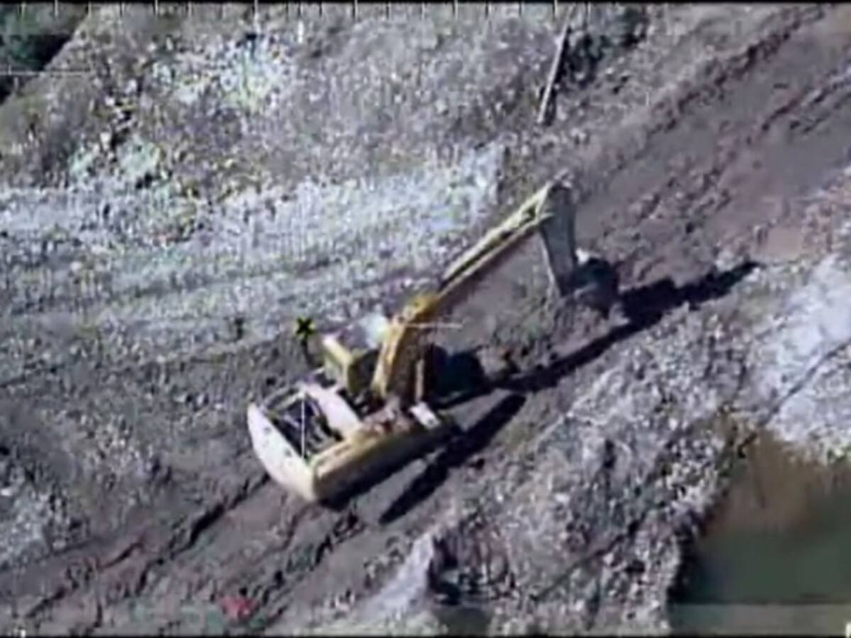 Destruyen ocho retroexcavadoras usadas para minería ilegal en Timbiquí, Cauca
