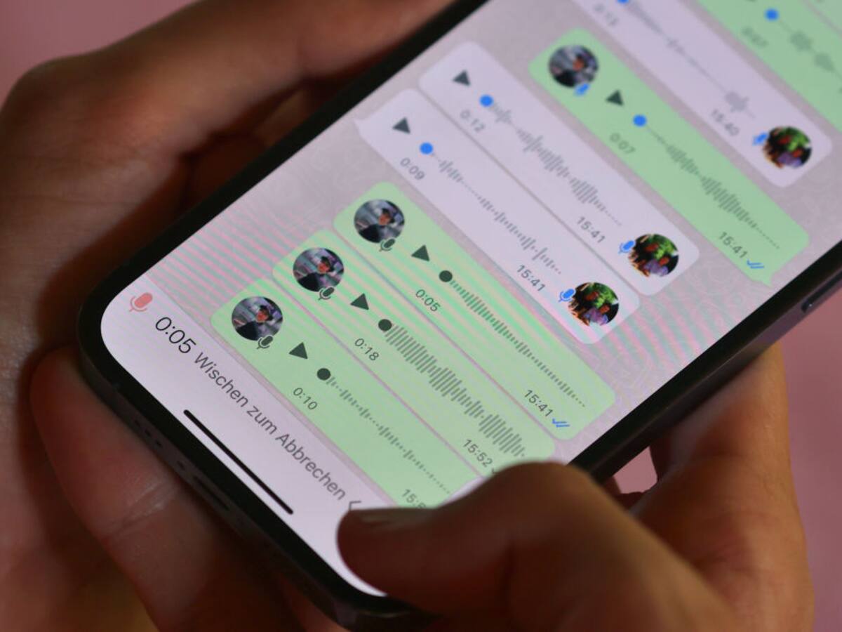El truco para convertir un audio de WhatsApp en texto: fácil y rápido