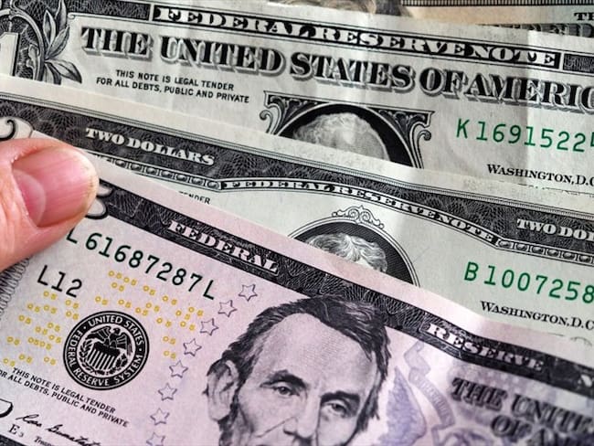 Dólar cerró la semana por encima de los $3.500. Foto: Getty Images