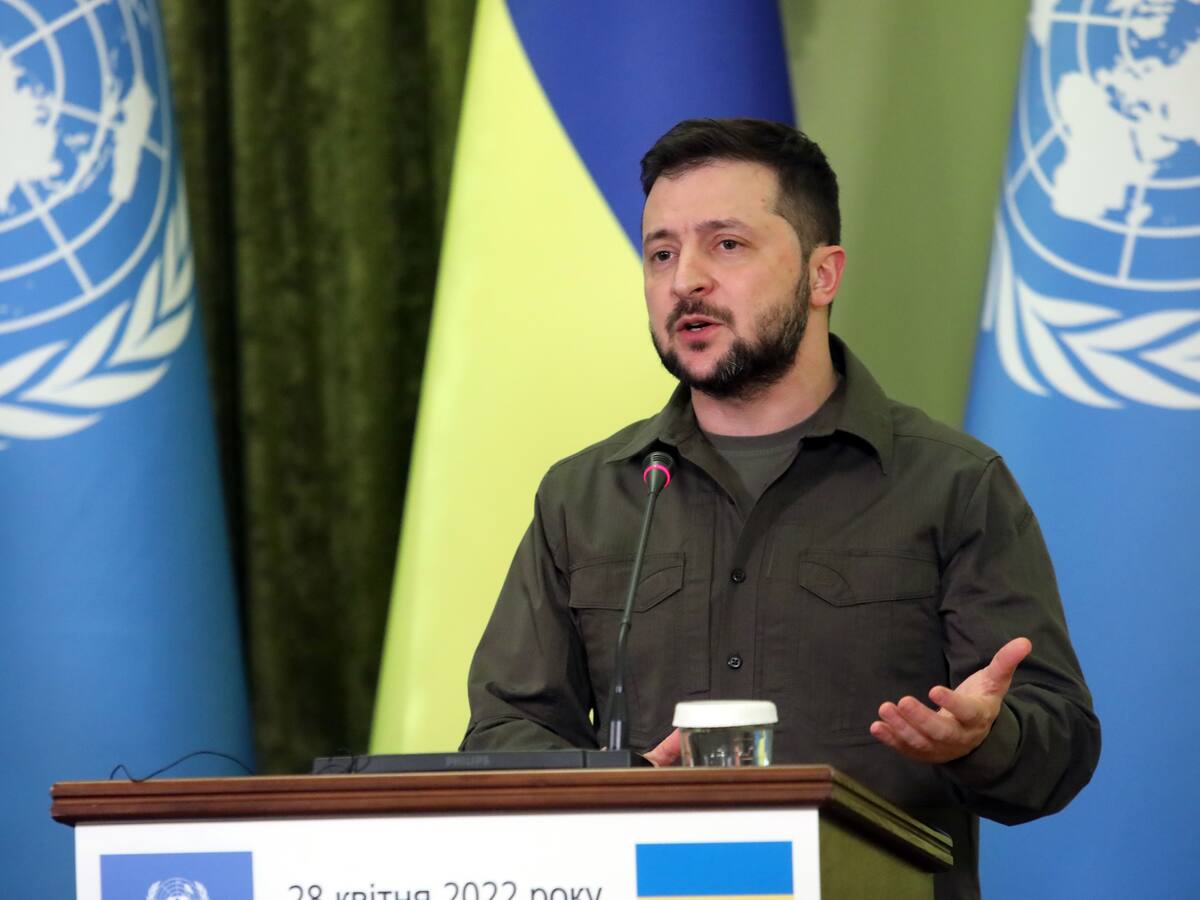 Zelenski lamenta que ONU evacúe civiles pero no militares ni heridos