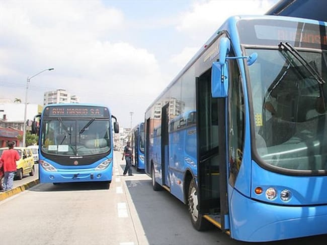 Déficit de buses del MIO enredan su operación. Foto: Colprensa