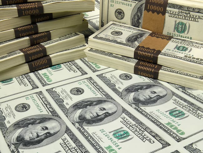 Dólares. Foto de referencia de Getty Images (Don Farrall)