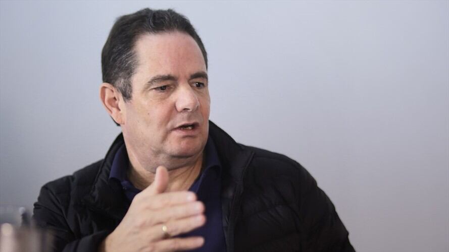 Rodrigo Londoño reconoció que la extinta guerrilla fue responsable de los atentados contra el exvicepresidente y exministro Germán Vargas Lleras. Foto: Colprensa / SERGIO ACERO