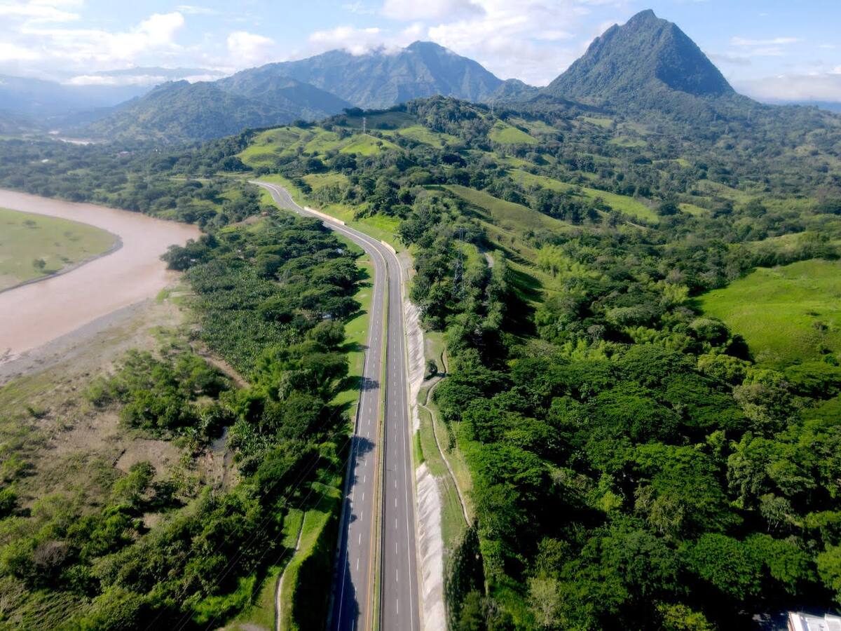 Mantienen investidura a congresistas que aportaron a financiación de vías 4G en Antioquia