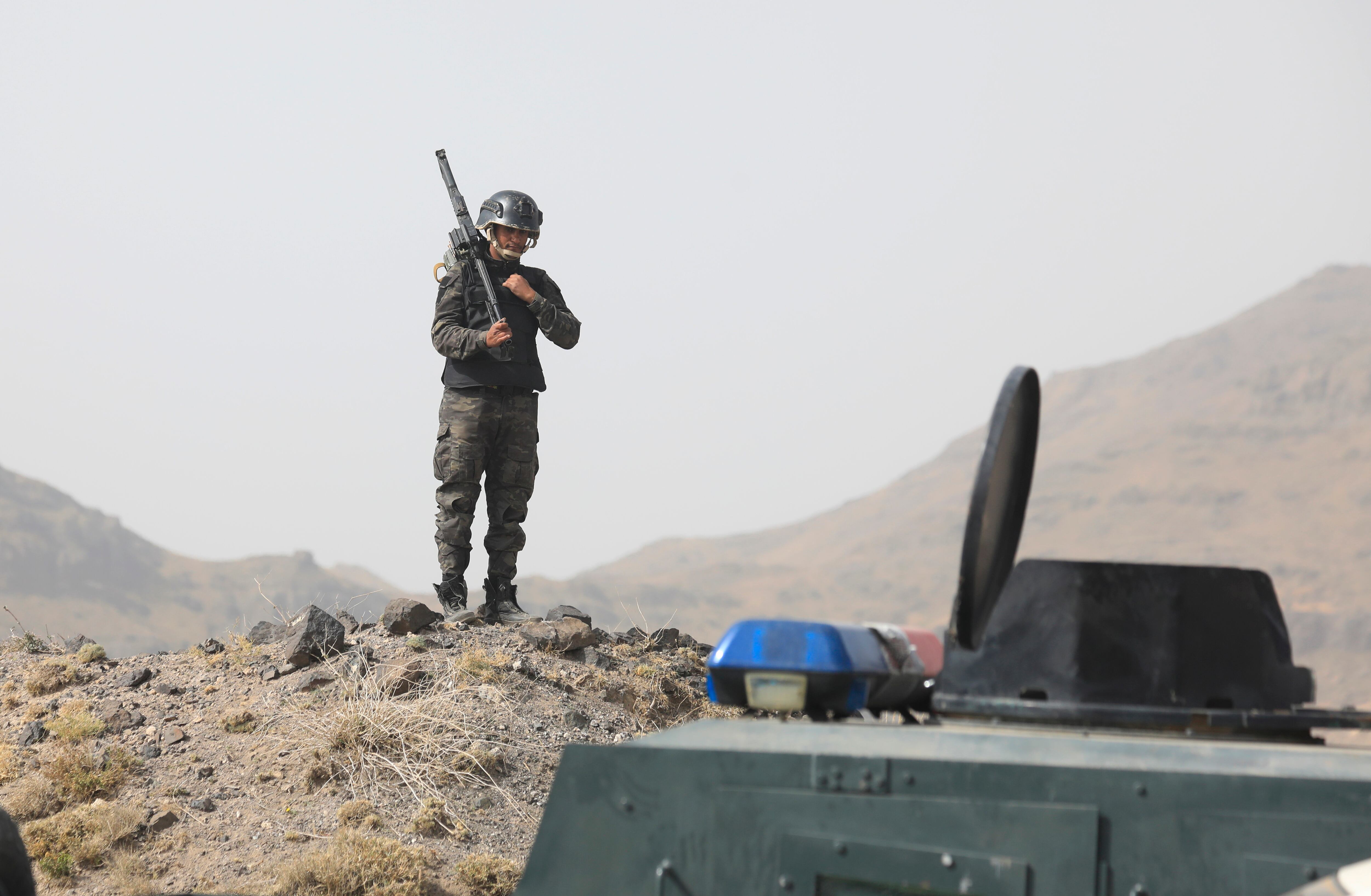 Los hutíes del Yemen aseguraron que respondieron con misiles y drones al ataque de Israel. EFE/EPA/YAHYA ARHAB