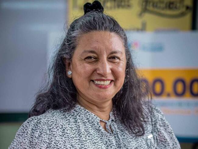 Una Mujer W: Rosalba Flórez, reconocida como la ‘Profe 10′