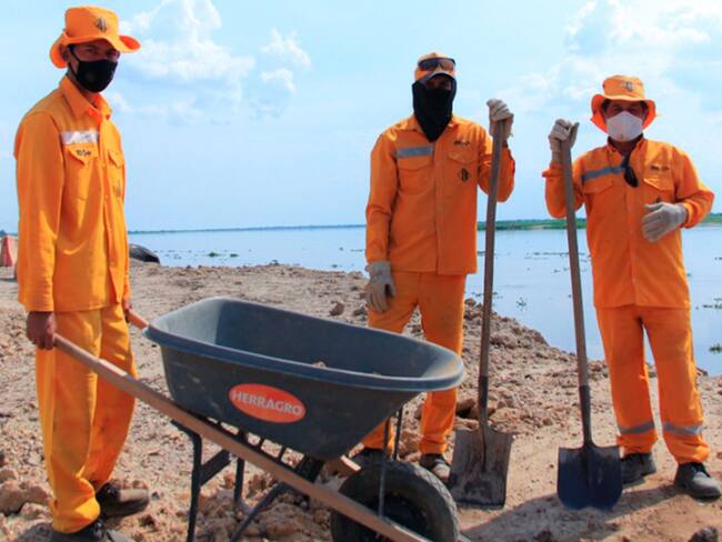 Estabilización de la zona afectada por el proceso erosivo/ INVÍAS