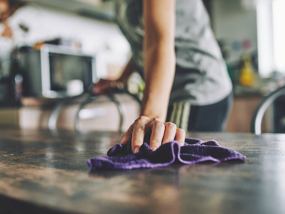 Prima de junio para empleadas domésticas: ¿Cuándo y cuánto deben recibir?