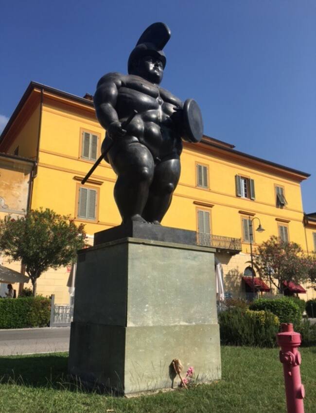 Italia acoge con orgullo el "reposo final" de Fernando Botero en su adorada Pietrasanta. Foto: W Radio