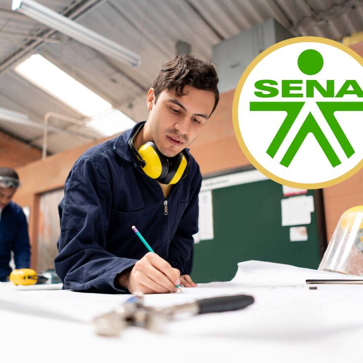Estudiante tomando una clase de ingeniería en un taller. En el círculo, logo del SENA (GettyImages / Redes sociales)