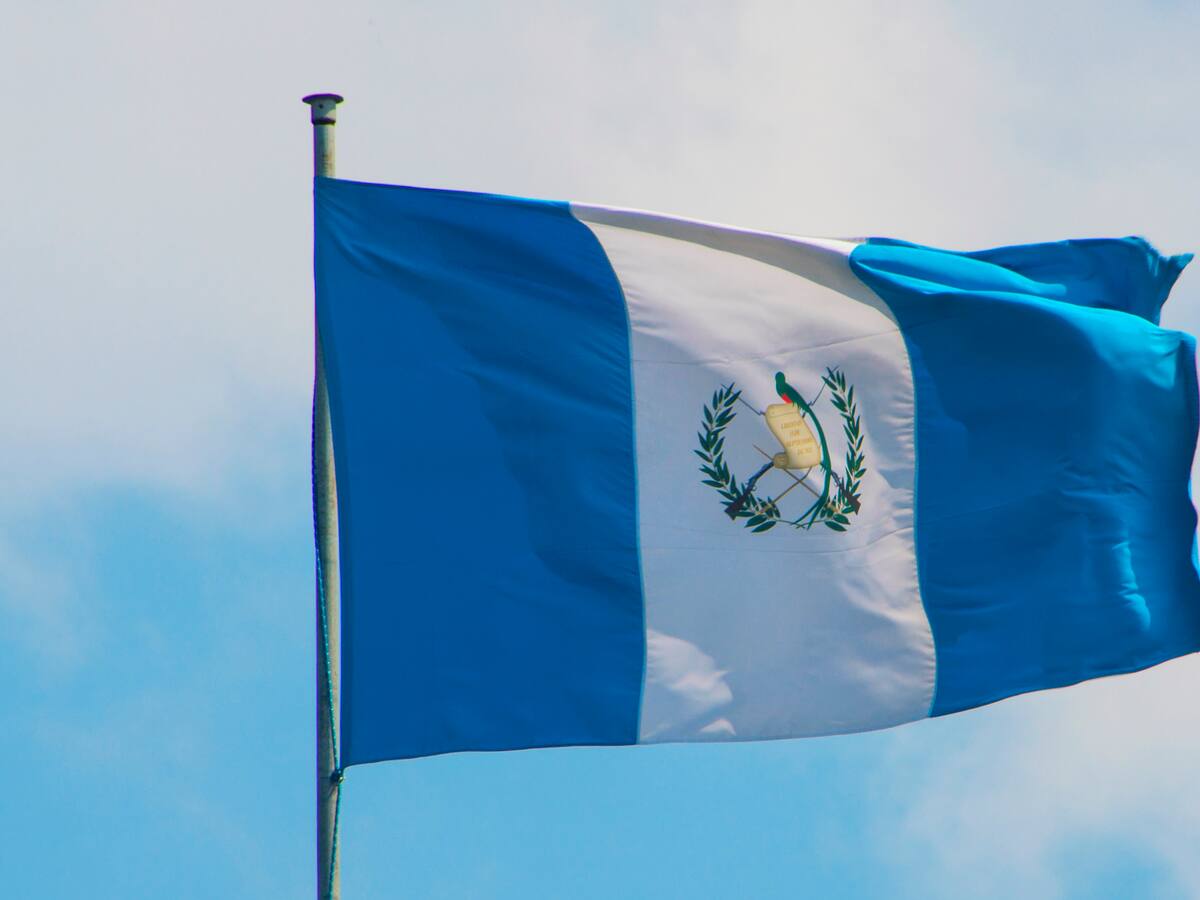 Partido oficial de Guatemala cederá presidencia del Congreso por orden del constitucional