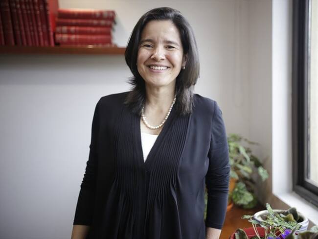 Mintic explica beneficios de la subasta del espectro