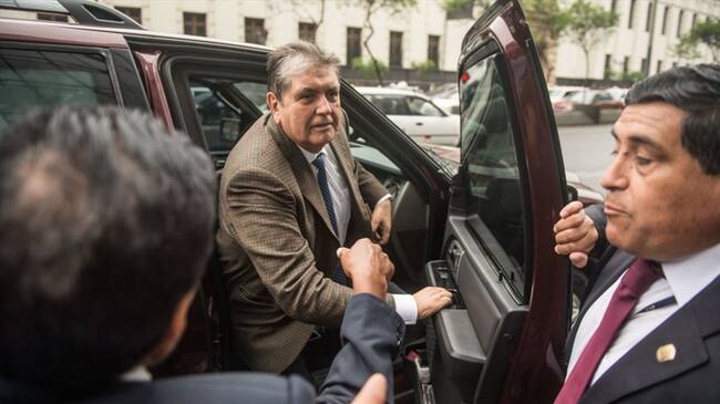 El expresidente peruano Alan García se disparó en la cabeza antes de ser capturado. Foto: Getty Images