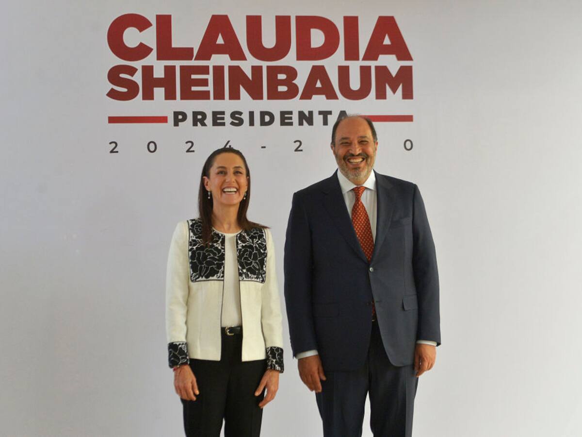 Sheinbaum nombró a ex coordinador de AMLO como jefe de Oficina de la Presidencia