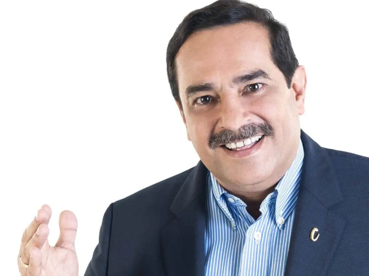 Exalcalde de Piedecuesta investigado en caso de las marionetas 2 se entregó a la justicia. Foto: Suministrada