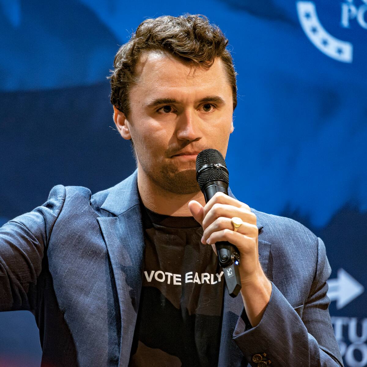 Detenido por asesinato de Charlie Kirk no es el autor del disparo, según medio local