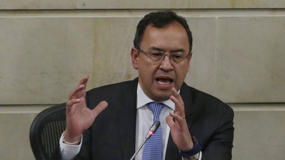 Debemos asumir críticas con humildad: MinInterior