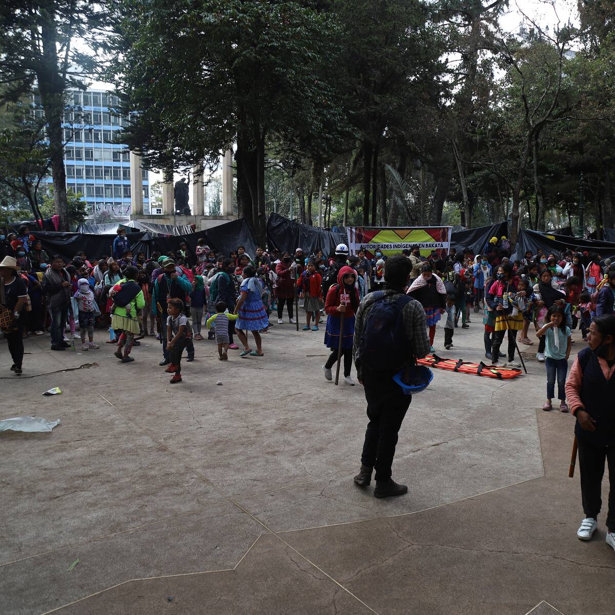 Protestas por posible albergue para indígenas en el barrio las Cruces en Bogotá