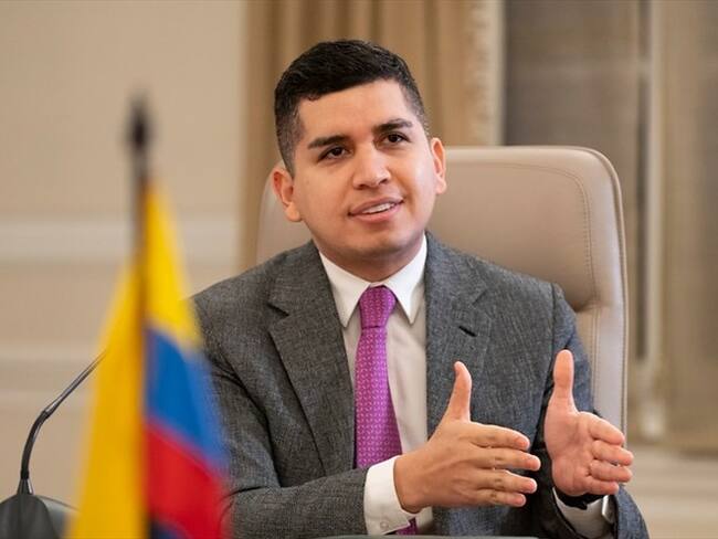 Jonathan Malagón, ministro de Vivienda, explicó en Sigue La W que se debe acelerar la construcción de viviendas desde cero.. Foto: Colprensa