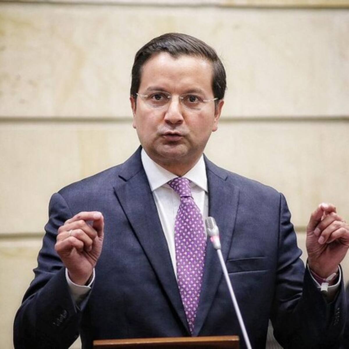 Precandidato David Luna denunció robo en su sede política: “hay un proceso electoral con dificultades”