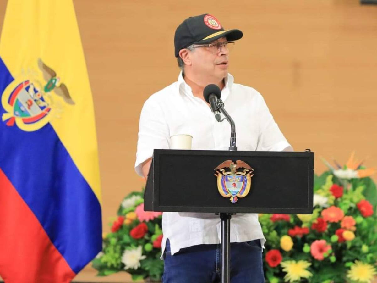 Petro pidió perdón a los damnificados de Rosas Cauca