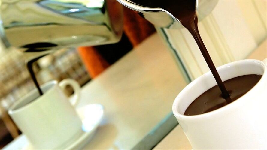 El titulo actualmente lo tiene México con 2.016 personas bebiendo al tiempo.. Foto: Getty Images