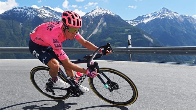 Rigoberto Urán, ciclista colombiano en el Tour de Francia 2021. Foto: Tim de Waele/Getty Images