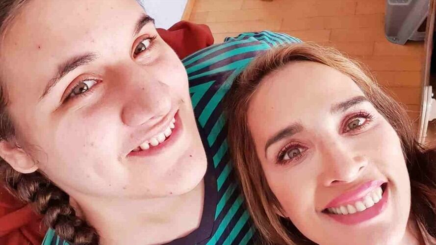 Luly Bossa y su hijo Ángelo. Foto: Instagram