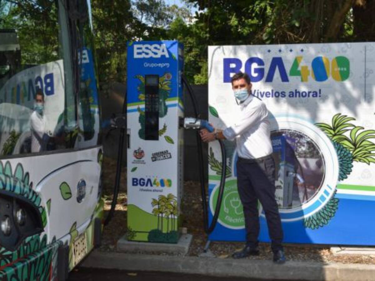 Las dudas que deja el paso a los buses eléctricos en Metrolínea