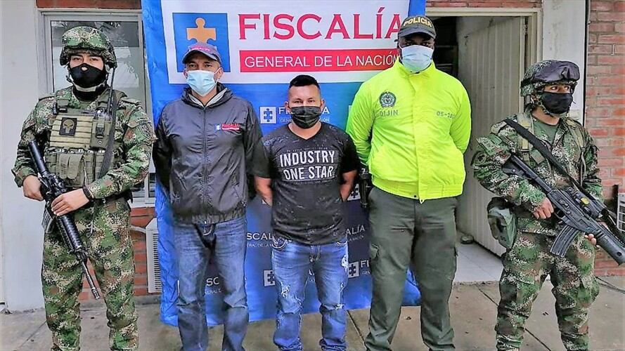 Según las autoridades, alias Chorizo hacía parte de la estructura Jaime Martínez, disidencia de las Farc al mando de alias Mayimbú . Foto: Ejército Nacional