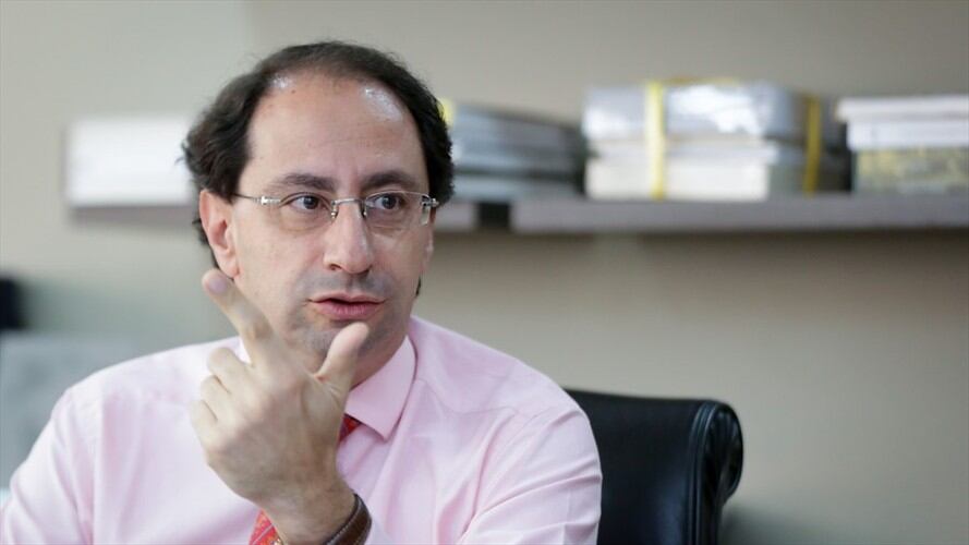 José Manuel Restrepo aseguró que este proyecto de reforma tributaria sigue manteniendo la esencia inicial del documento presentado el pasado 20 de julio. Foto: Colprensa / DIEGO PINEDA