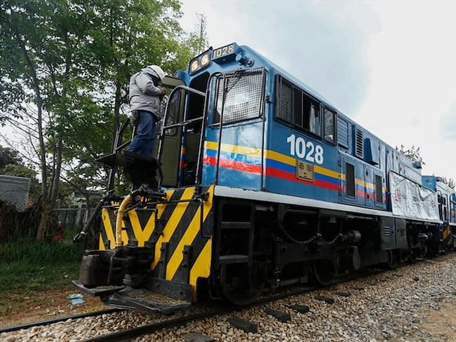 Por los 1.043 km. de red férrea con operación comercial podrían movilizarse 23.000 toneladas mensuales de carga adicional, según la Agencia Nacional de Infraestructura. Foto: Colprensa