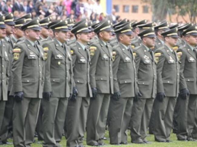 Llaman a calificar servicios el general de la Policía, Flavio Buitrago
